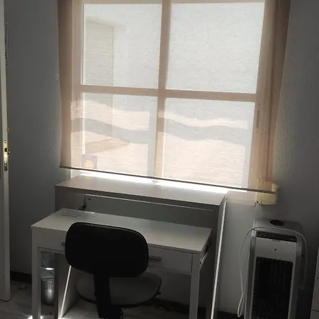 Doble Con Bano Privado En Casa Clara