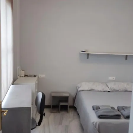 Doble Con Bano Privado En Casa Clara Alloggio in famiglia Cordova