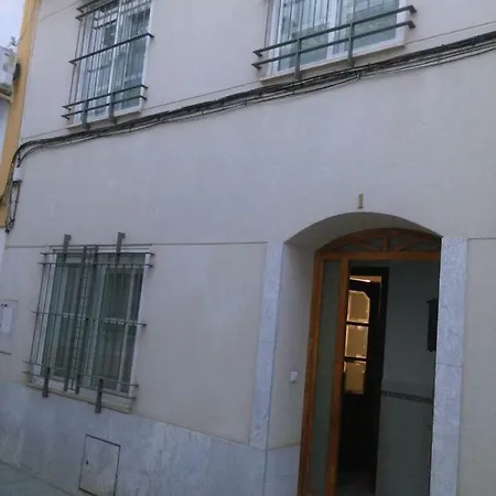 Doble Con Bano Privado En Casa Clara Alloggio in famiglia *