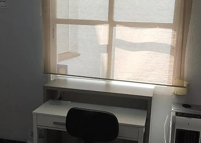 Doble Con Bano Privado En Casa Clara *