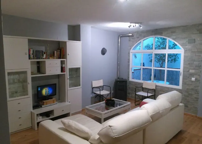 Doble Con Bano Privado En Casa Clara Homestay szállás